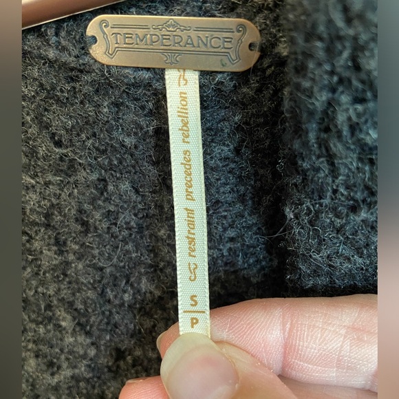 Temperance Boucle Charcoal Grey Black Open Front Oversized cardigan Small - Picture 3 of 9